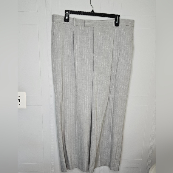 Mango MNG Gray White Pinstripe High Rise Wide Leg Pleated Trouser Womens Plus 18 - Picture 1 of 14